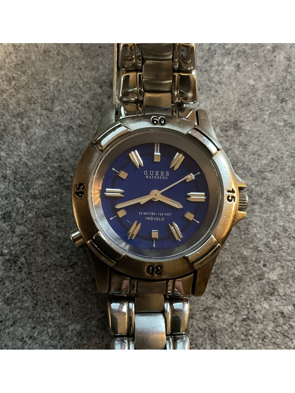 Vintage Guess Womens Watch 28mm Stainless Steel Case/Band Blue Backlit Dial A20